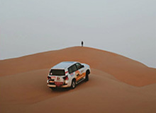 记者手记：英超金主为何有钱不能任性